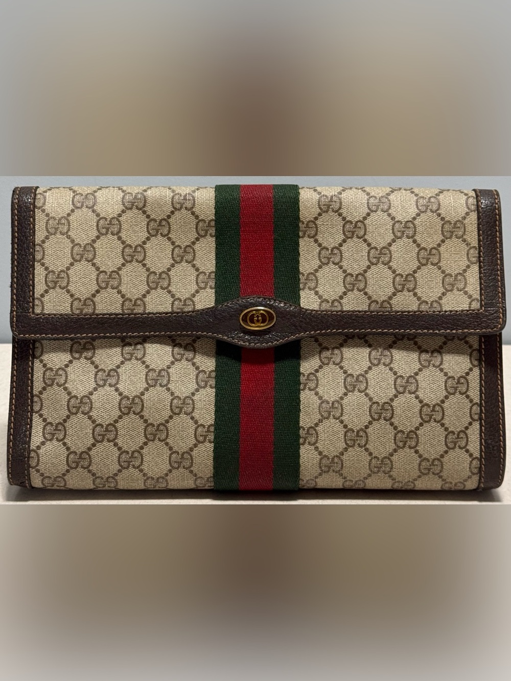Gucci Vintage GG Supreme Sherry Line clutch